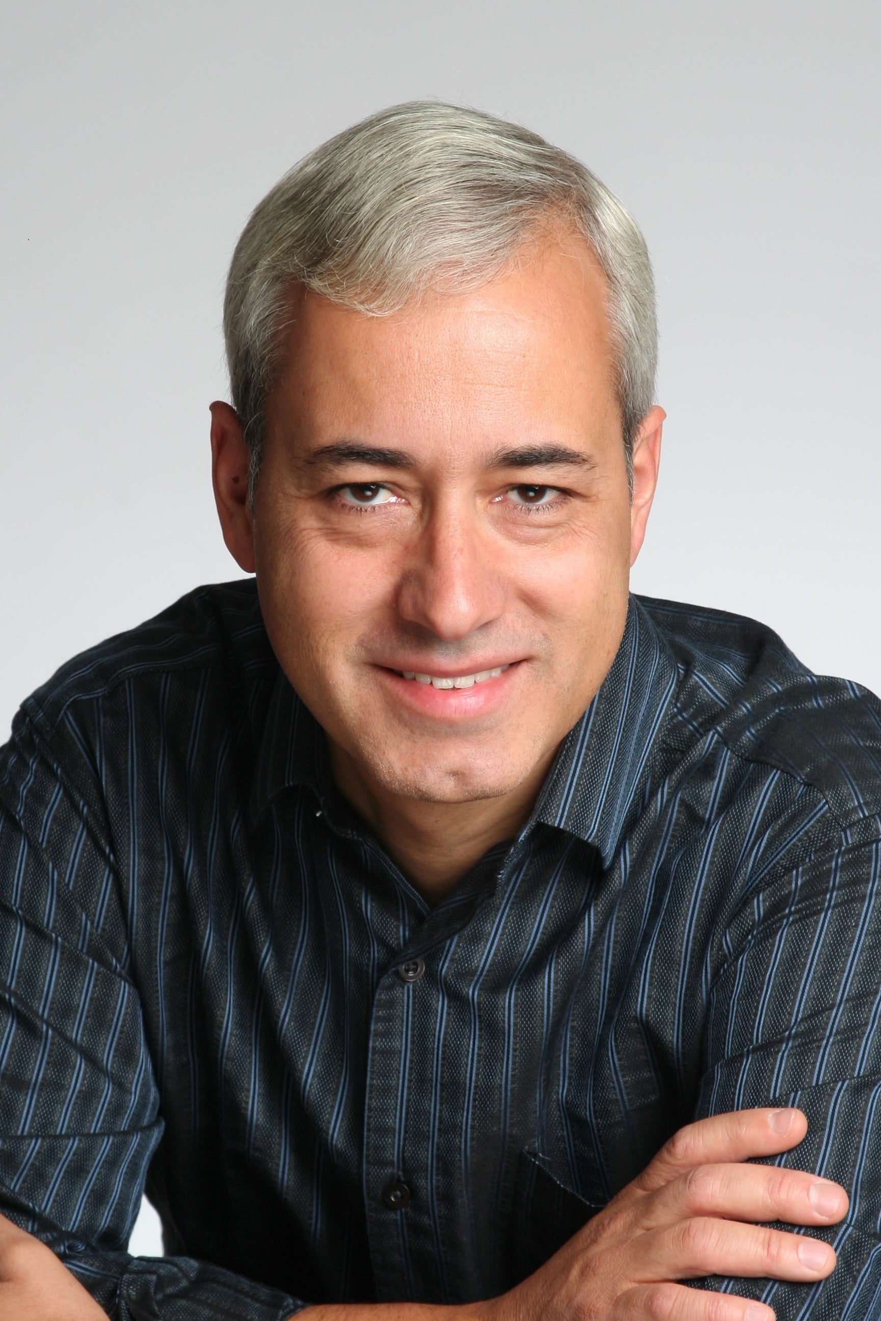 Headshot of Pedro Domingos