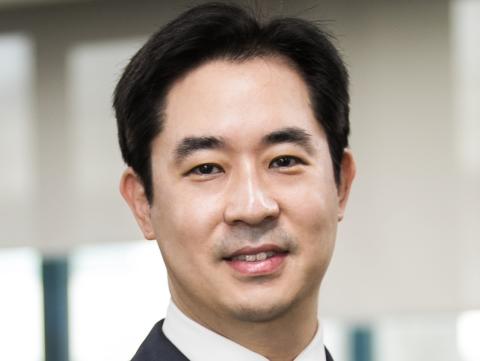 Professor Yongwook Paik, PhD