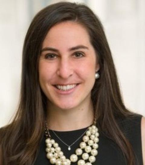 Laura Berghoff (MBA, 2017)