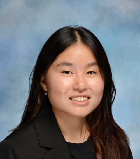 Yan Yee Fong Headshot