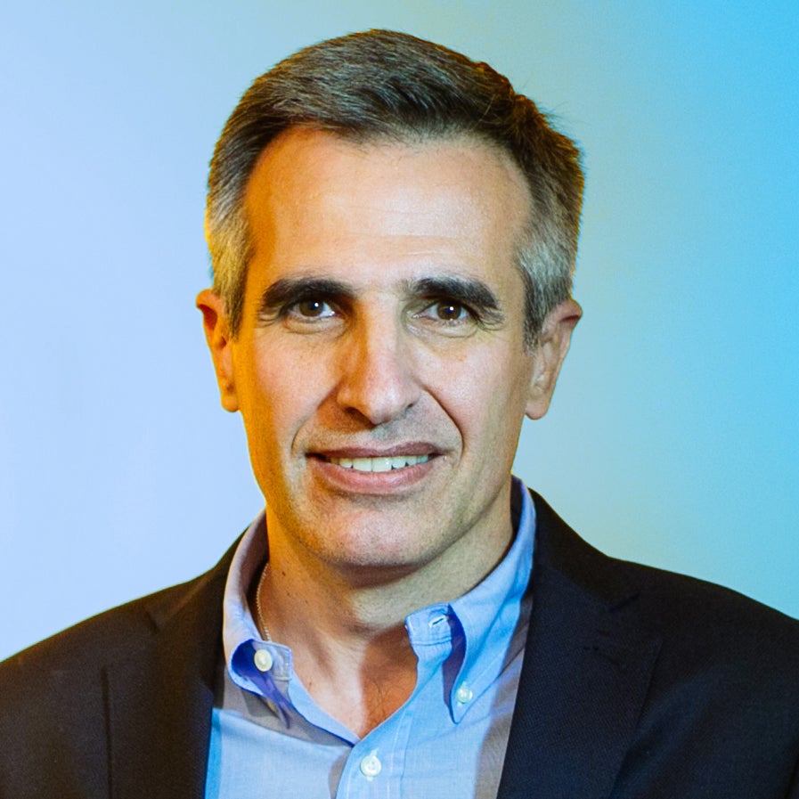 Gustavo J. Vulcano