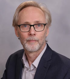NYU Stern - Robert Lyon - Clinical Assistant Professor of Management