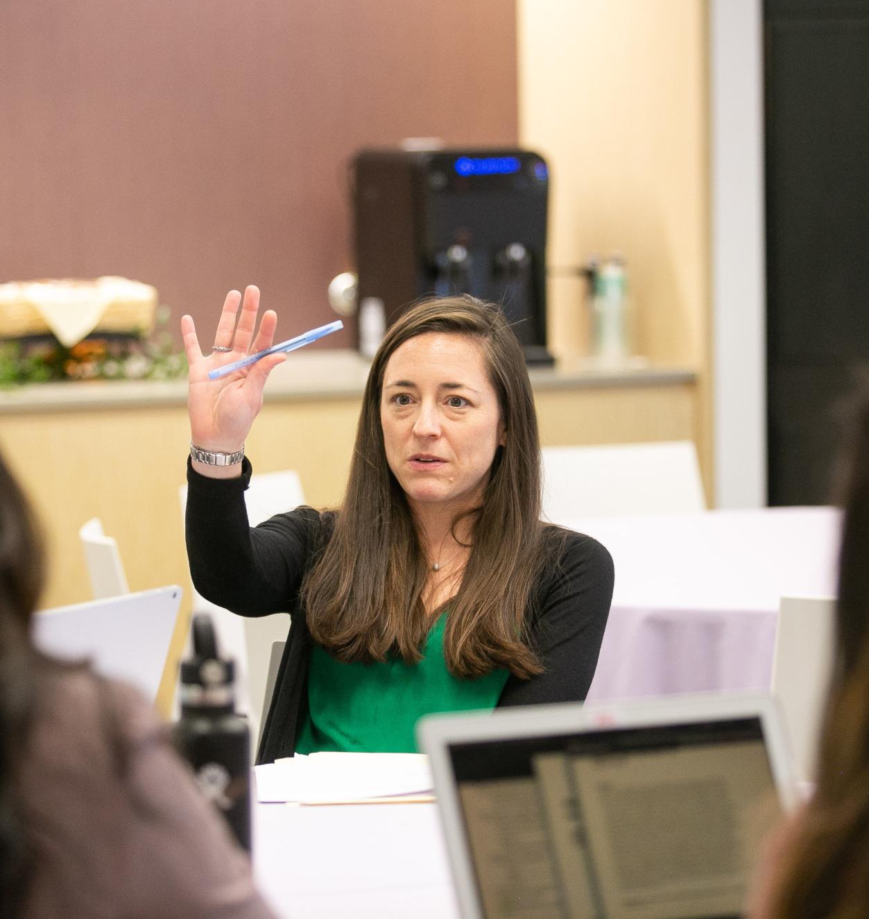 Professor Lisa Leslie teaching at "Diverse Pathways in Academia" workshop