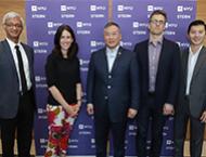 NYU Stern Dean Raghu Sundaram; Michelle Peluso, SVP & Chief Marketing Officer, IBM, and Stern Tech MBA Advisory Board Member; Andre Koo (MBA ‘94), Chairman, Chailease Group, and Stern Tech MBA Advisory Board Member; JP Eggers, Academic Director of Stern’s Andre Koo Technology & Entrepreneurship MBA program; Andre Koo, Jr. (BS ‘18)