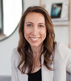 Allison Moss, MBA '09 Allison Moss, MBA '09