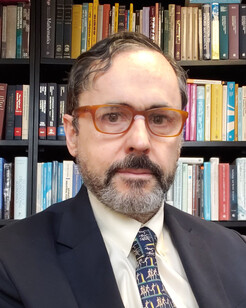 Luis Cabral