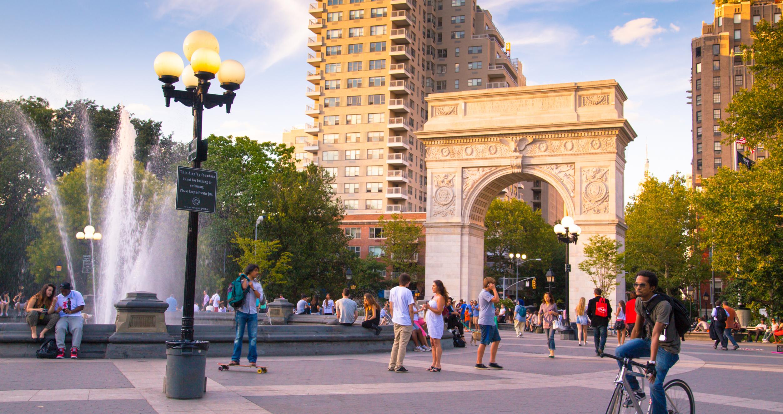 Washington Square Park with the arch and fountain