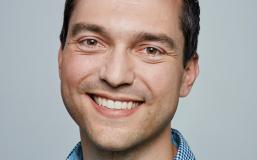Headshot of Nathan Blecharczyk