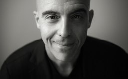 Headshot of Sinan Aral