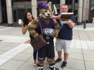Bobcat and Sternies show off the prizes you could win!