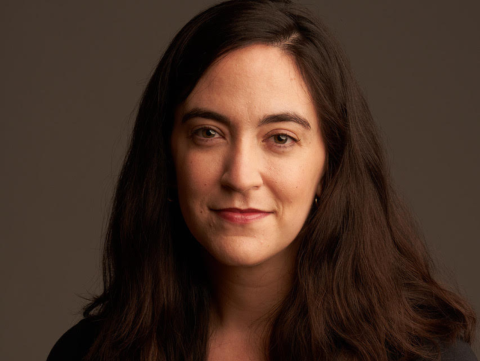 Alice Davison Headshot