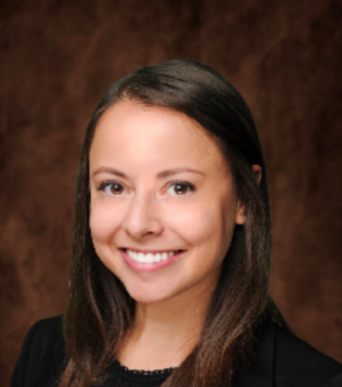 Emily Glaser Headshot