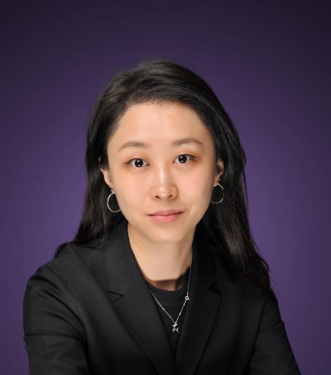 Fiona Gee Headshot