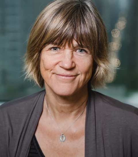 Tensie whelan headshot