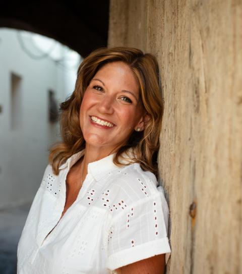 Amy Skoczlas Cole headshot