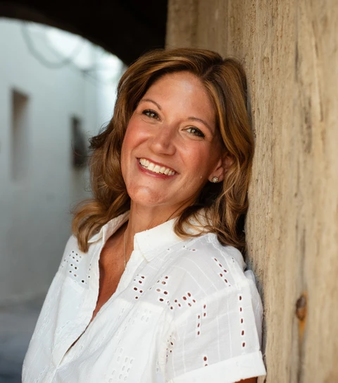 Amy Skoczlas Cole headshot