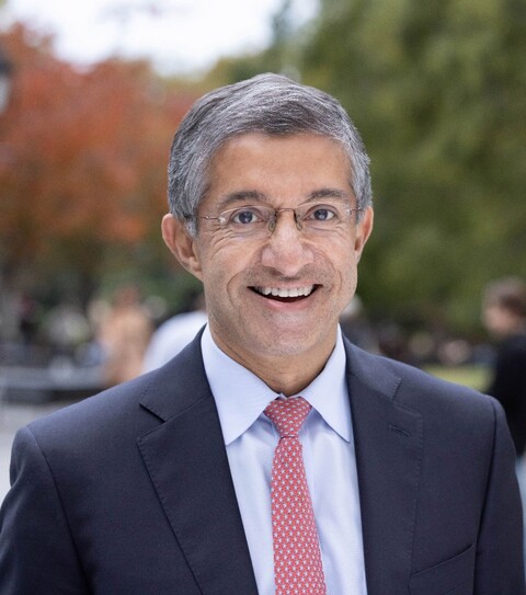 Dean Anand headshot