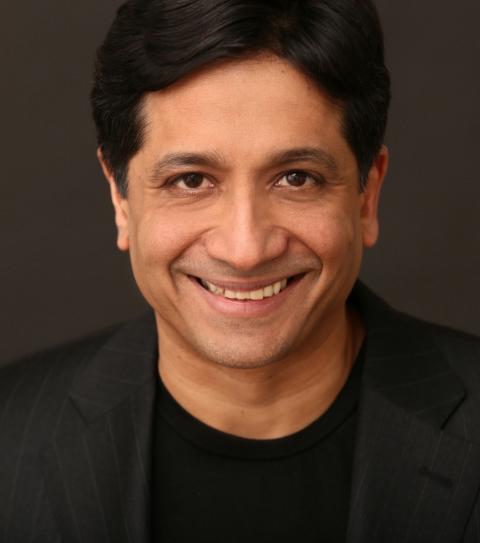 Arun Sundararajan headshot