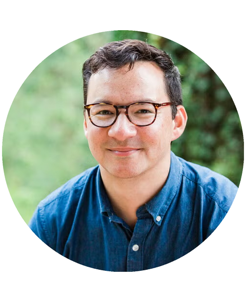 daniel_wolfe_headshot_circular