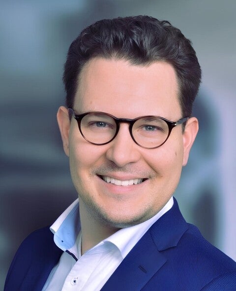 headshot_hubert_1