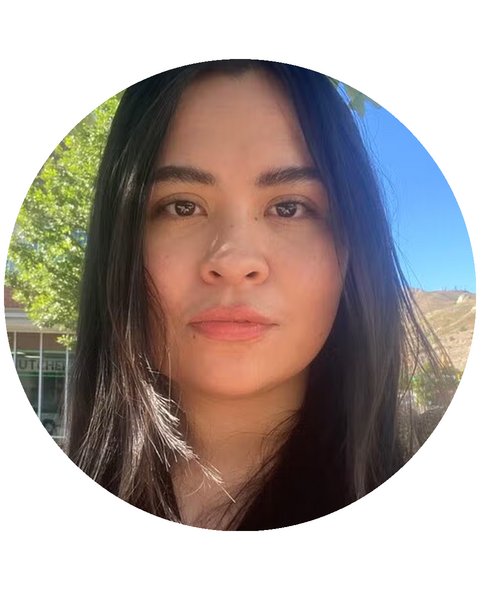 miacel_spottedelk_headshot_circular