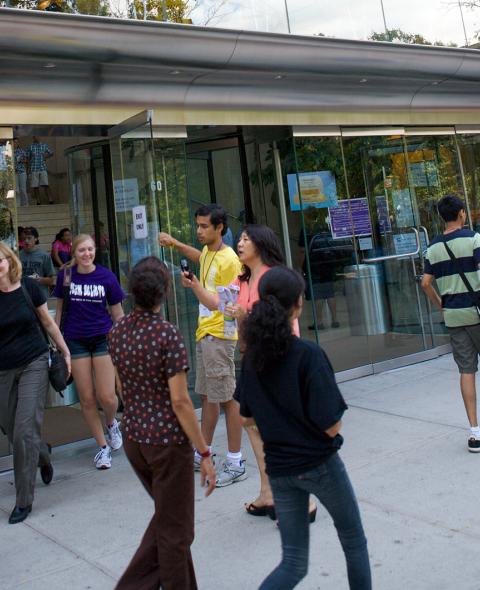 Students gather in front of the NYU Kimmel Center for University Life