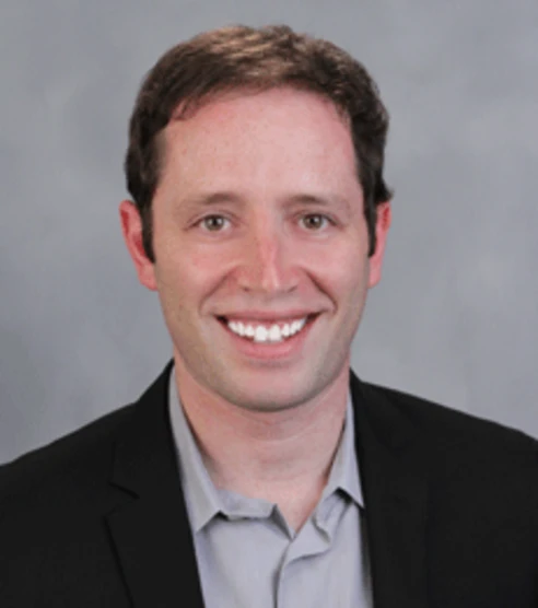 headshot of hal hershfield