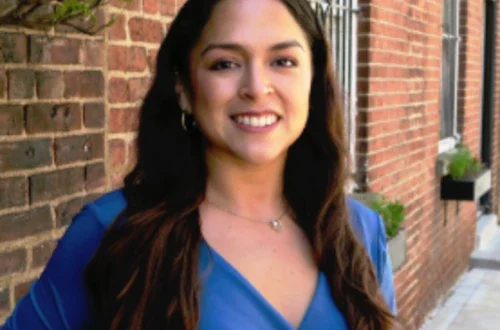 Ursula Menendez Uriol Headshot