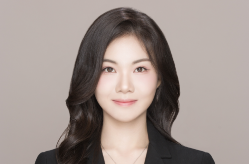 Youngkyung Kim Headshot