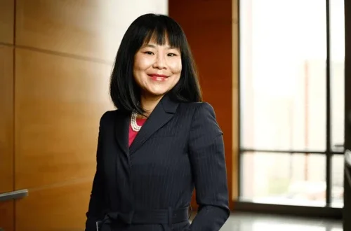 Tiantian Yang headshot 