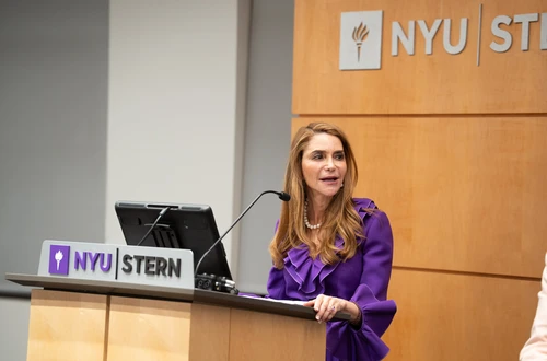Elizabeth Elting (MBA ’92) at a Stern Women's Forum event