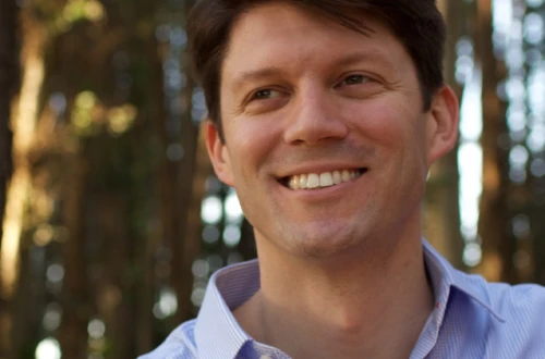 Adam Gromis Headshot