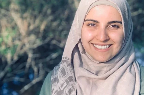 Essma Bengabsia Headshot