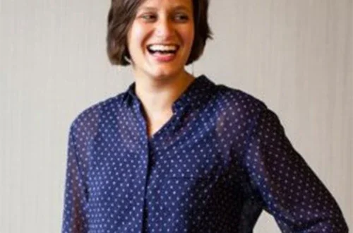 Rachele Haber-Thomson Headshot