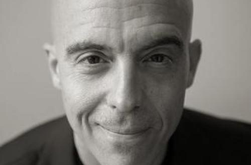 Headshot of Sinan Aral 