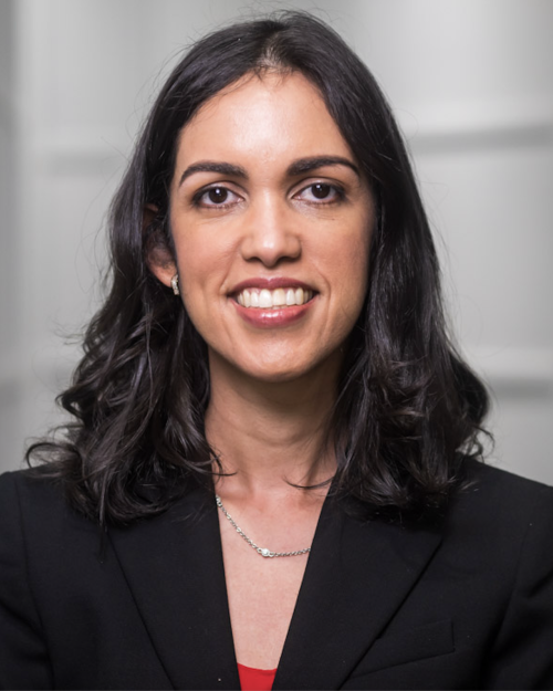 jenny fernandez headshot 2