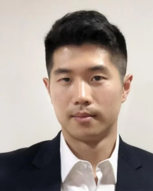 lee.jpg