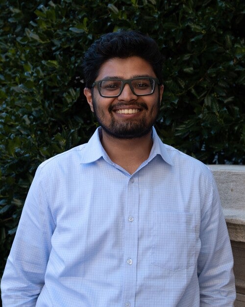 deep_vakil_headshot