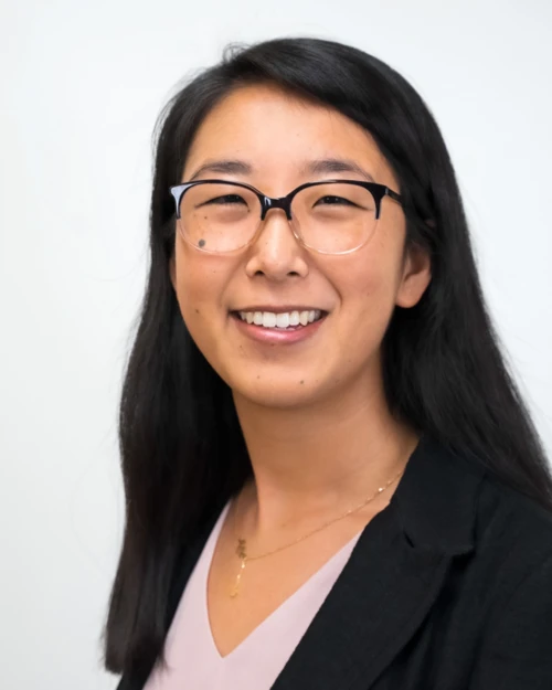 Rayna Wang_Headshot