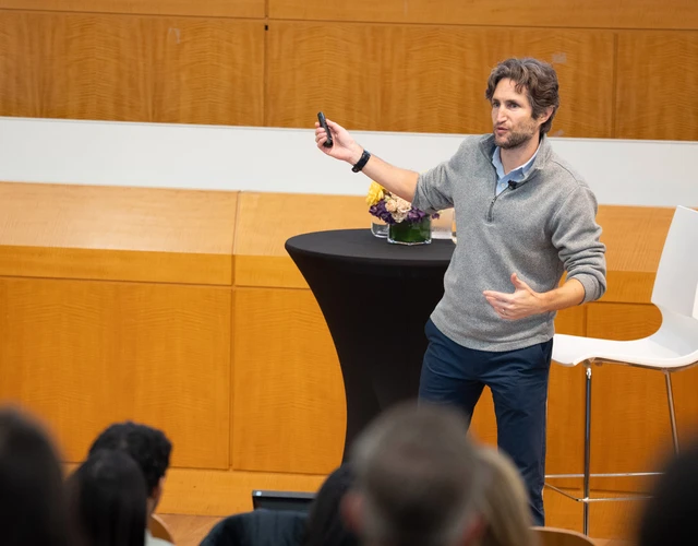 Professor Adam Alter leads his workshop, “How to Get Unstuck and Unlock Your Potential”