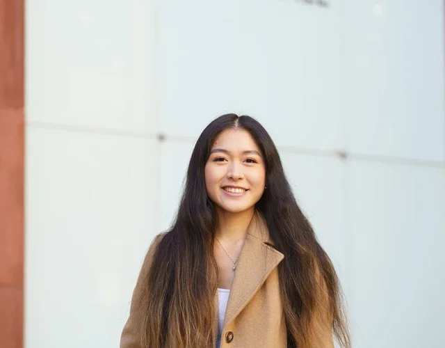 Michelle Huang headshot