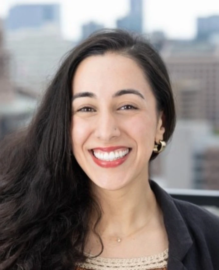 nabiha_jiwani headshot