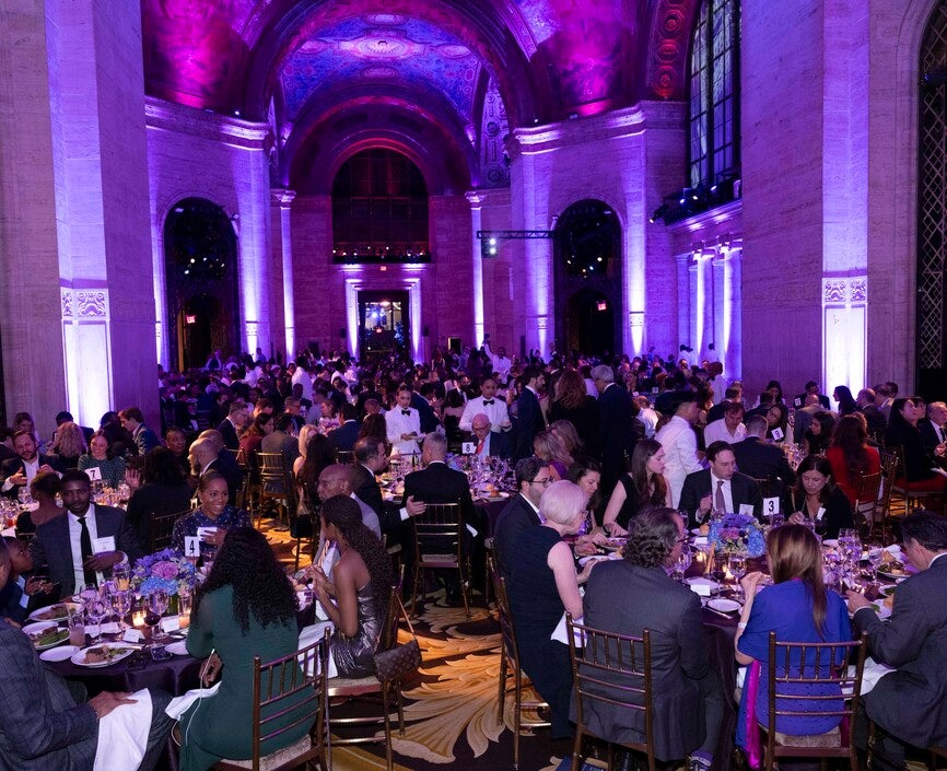 Haskins dinner attendees sitting at tables