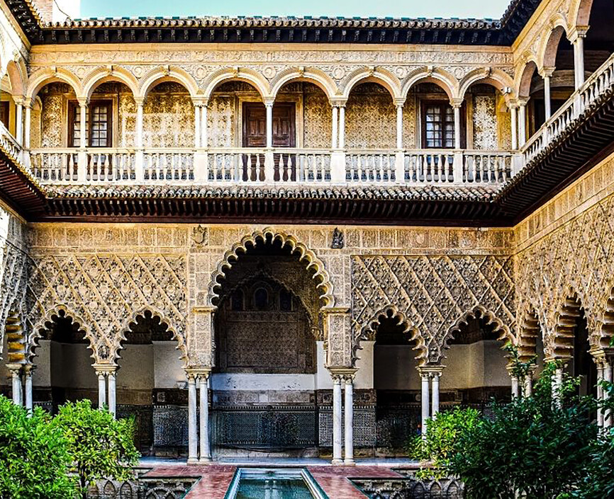 Palace courtyard in the Royal Alcázar of Seville