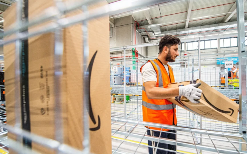 Amazon Worker