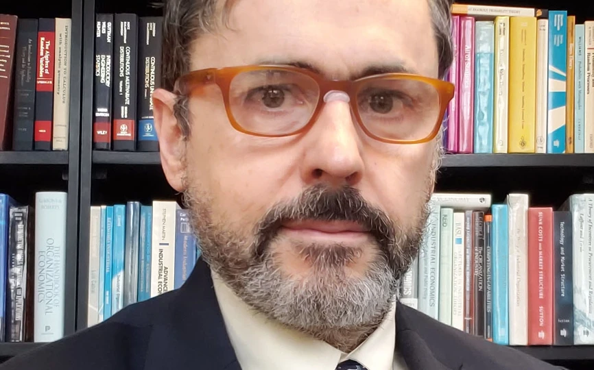 Luis Cabral