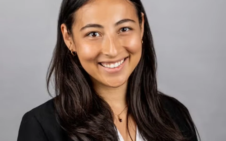 Jennifer Allen headshot