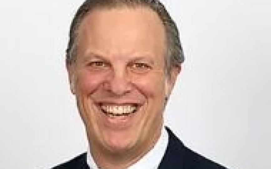 Joseph Sarachek Headshot