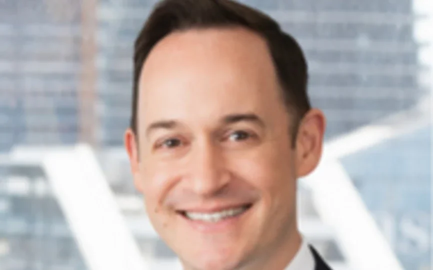 andrew hinkes headshot