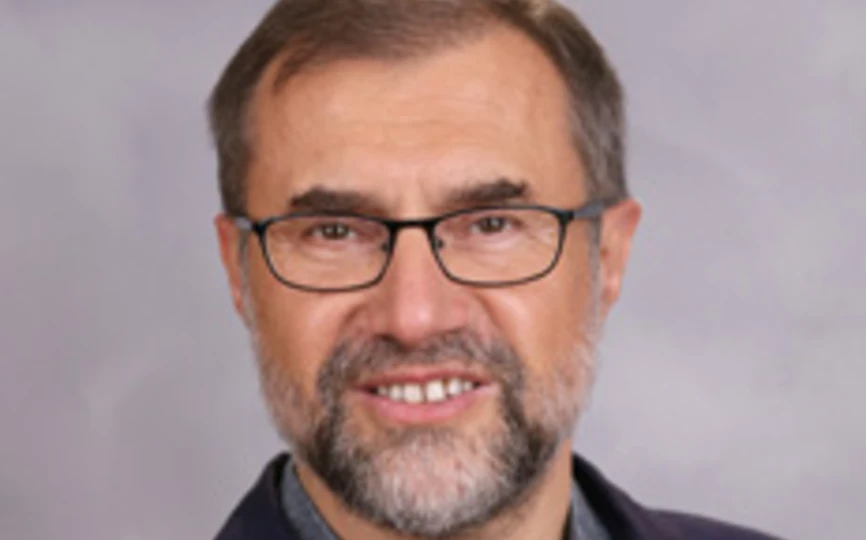 Tuzhilin headshot